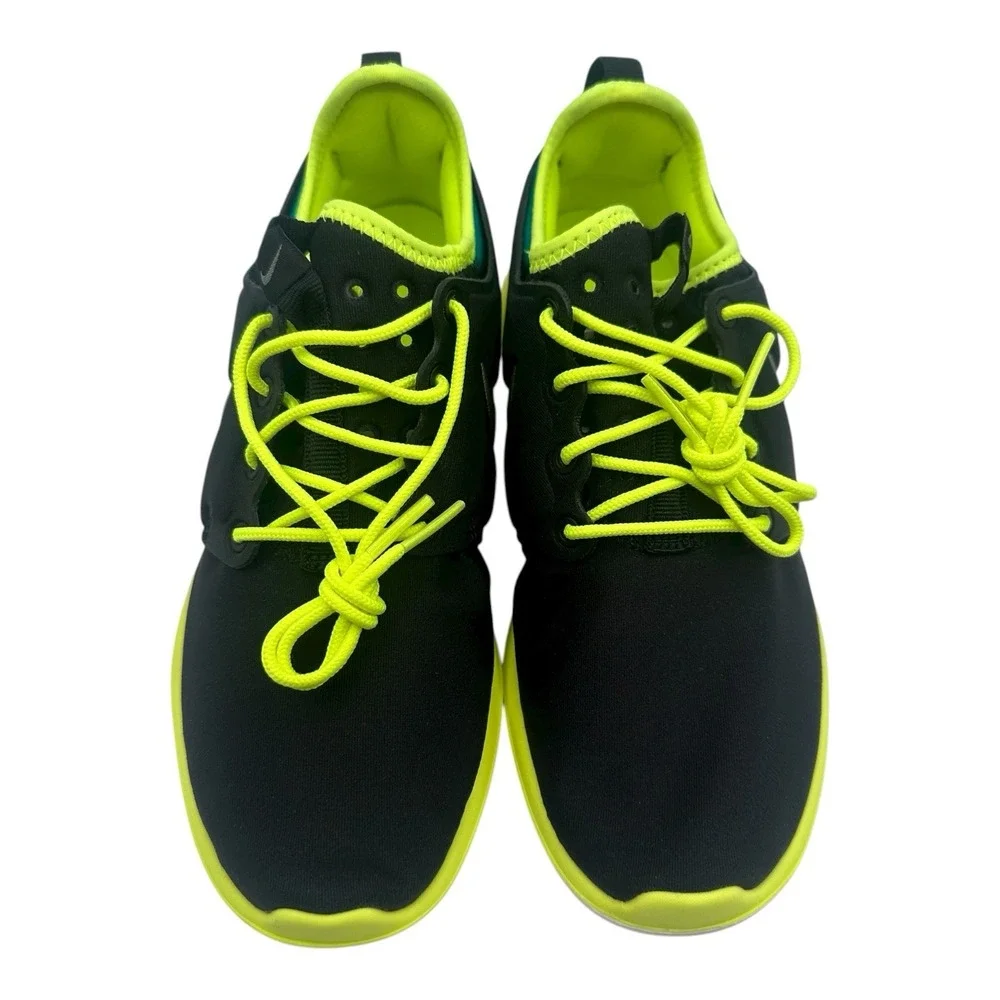 Nike Roshe Two GS Running Shoes YOUTH Kids Sz 5 Y Black/Volt Sneakers 844653-003